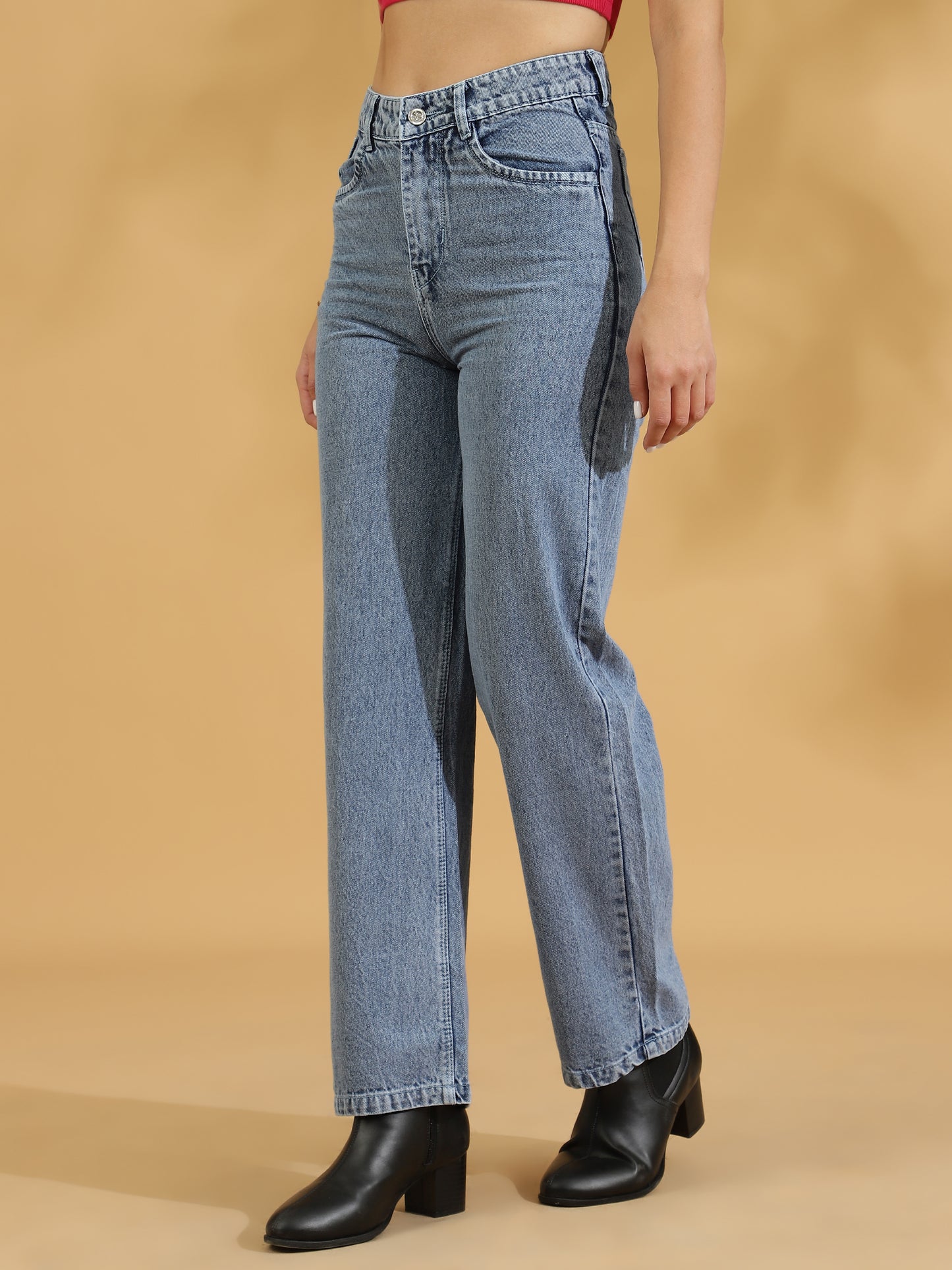 High Rise Straight fit Light Jean (Blue)