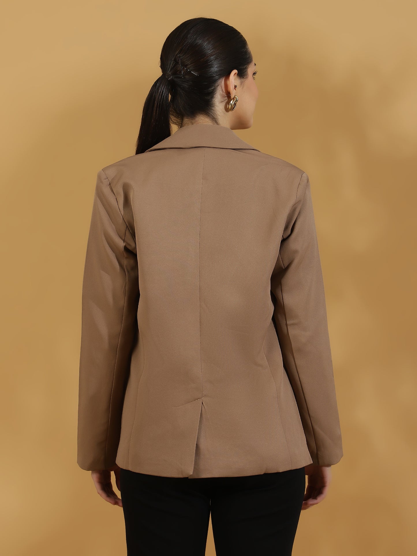 Tailored Elite Blazer (French Beige)