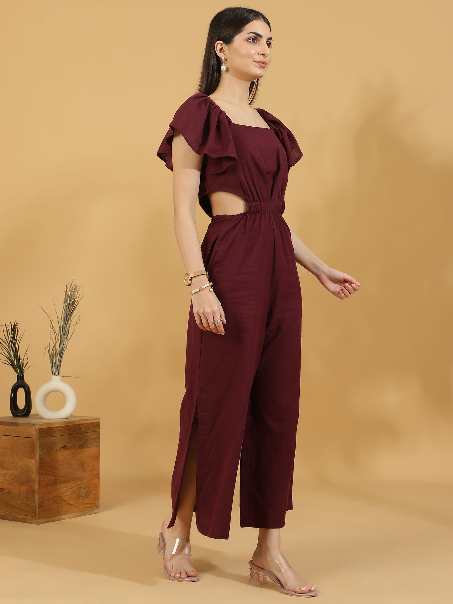 Solid Cutout Sleeveless Jumpsuit (Maroon)