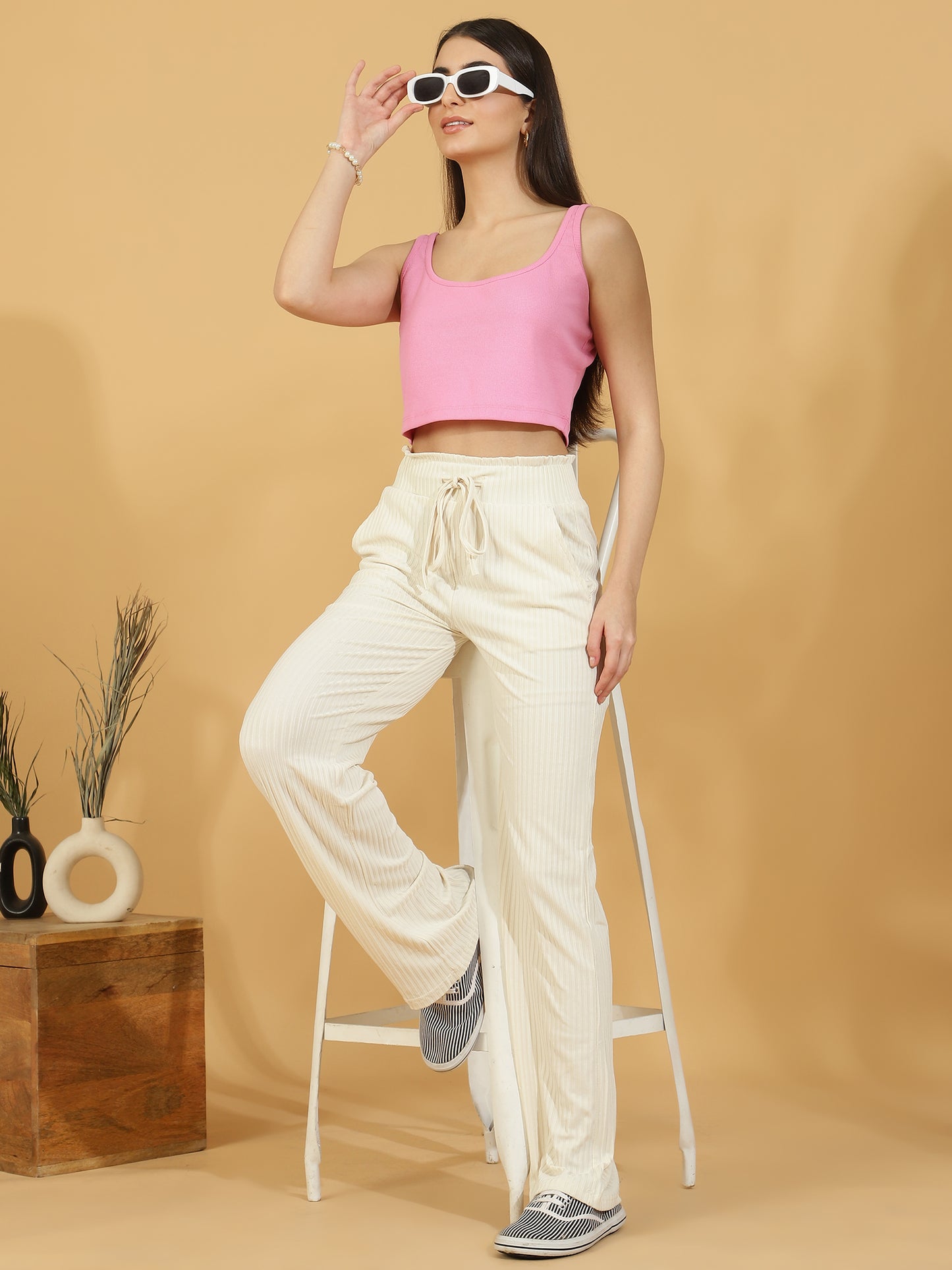 Solid Ribbed Trousers (White)