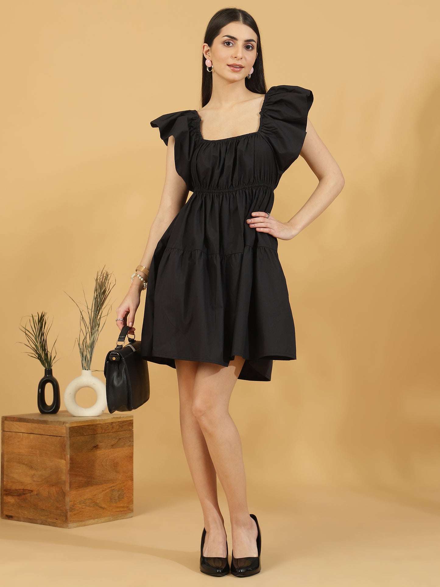 Solid Squared Neck Puff Sleeve One Piece Dress (Black)