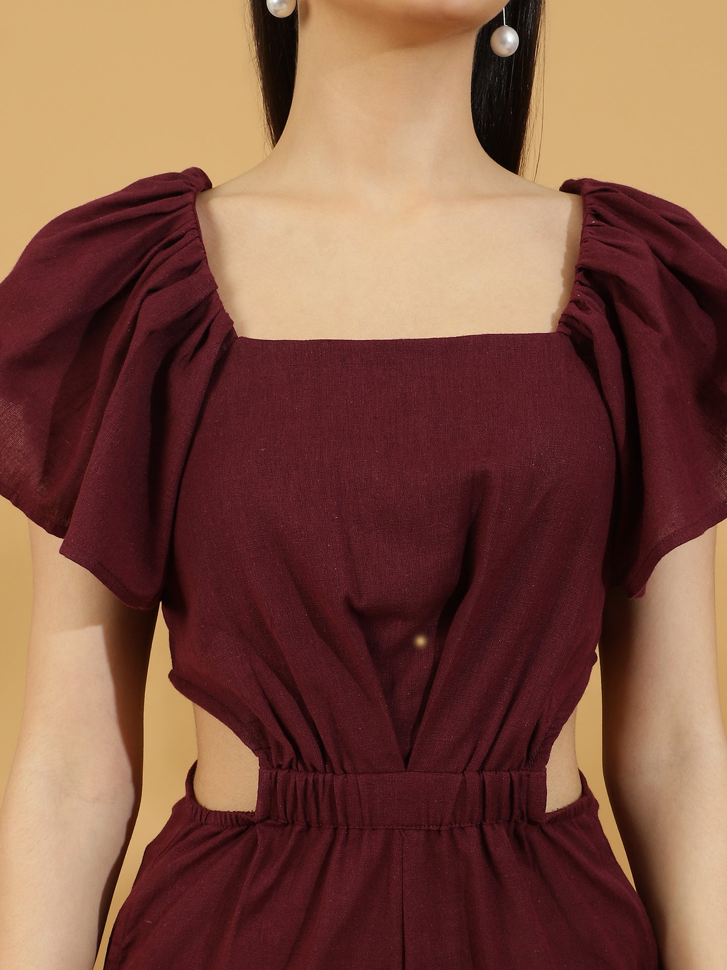Solid Cutout Sleeveless Jumpsuit (Maroon)