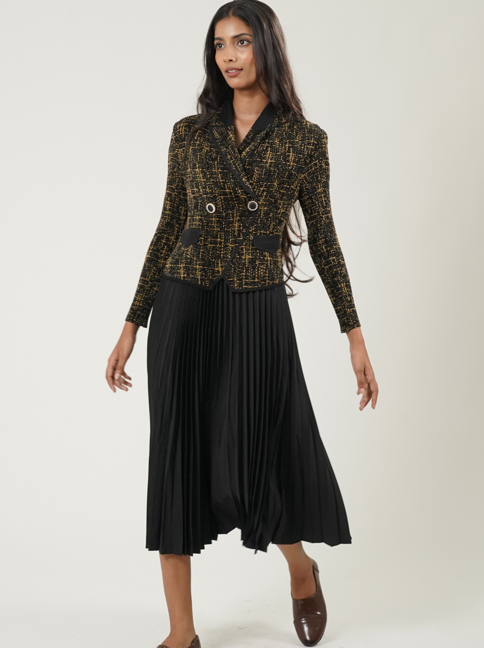 Full Sleeve Long Pleated Dress (Black)