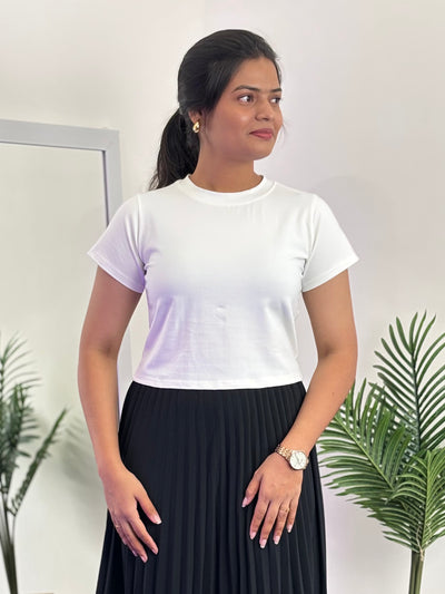 Solid Crop Top with Sleeve (White)