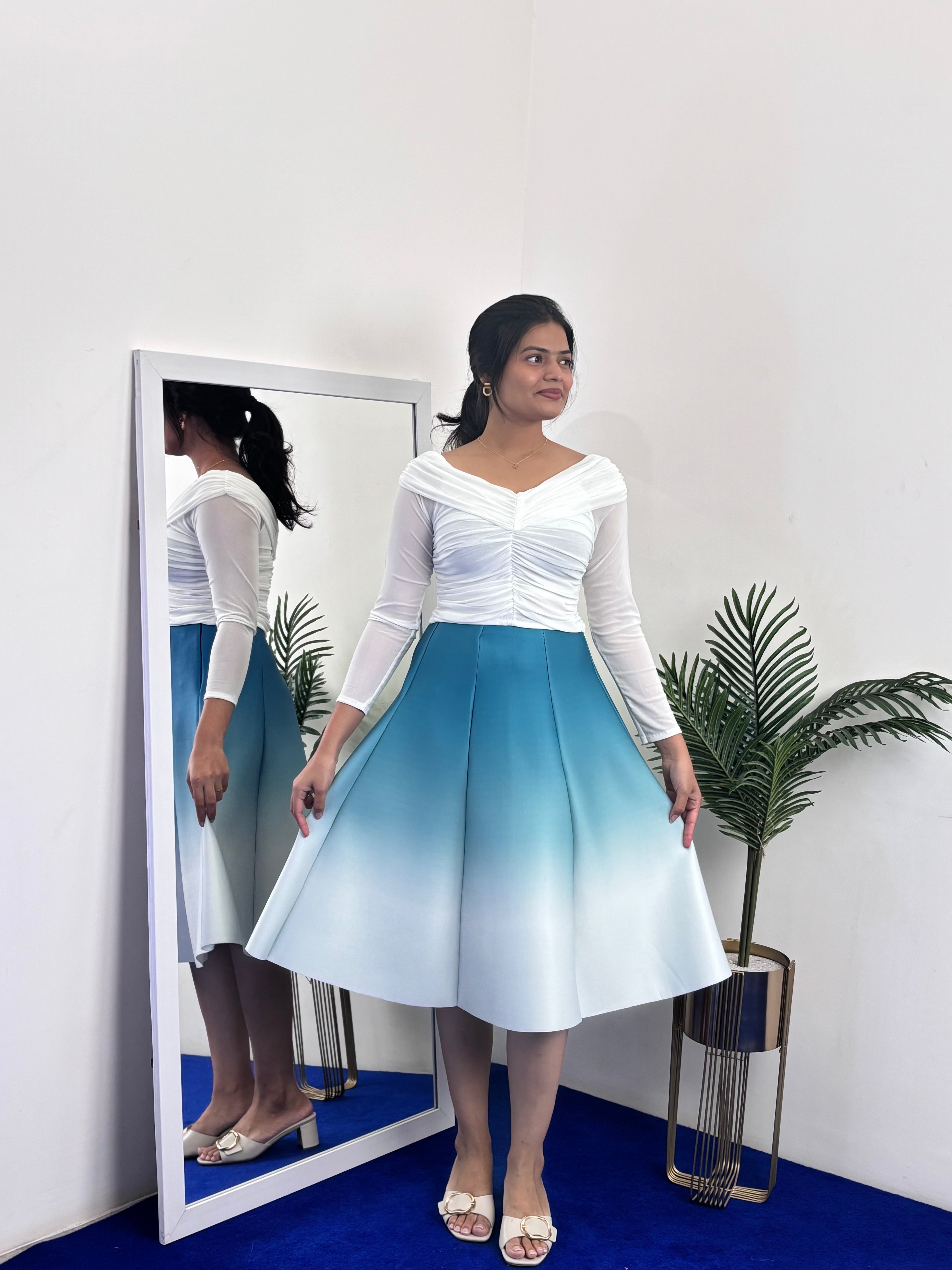 Ombre Scuba Skirt (Sea Blue - White)