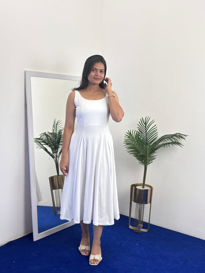 Solid Sleeveless Square Neck Dress (White)