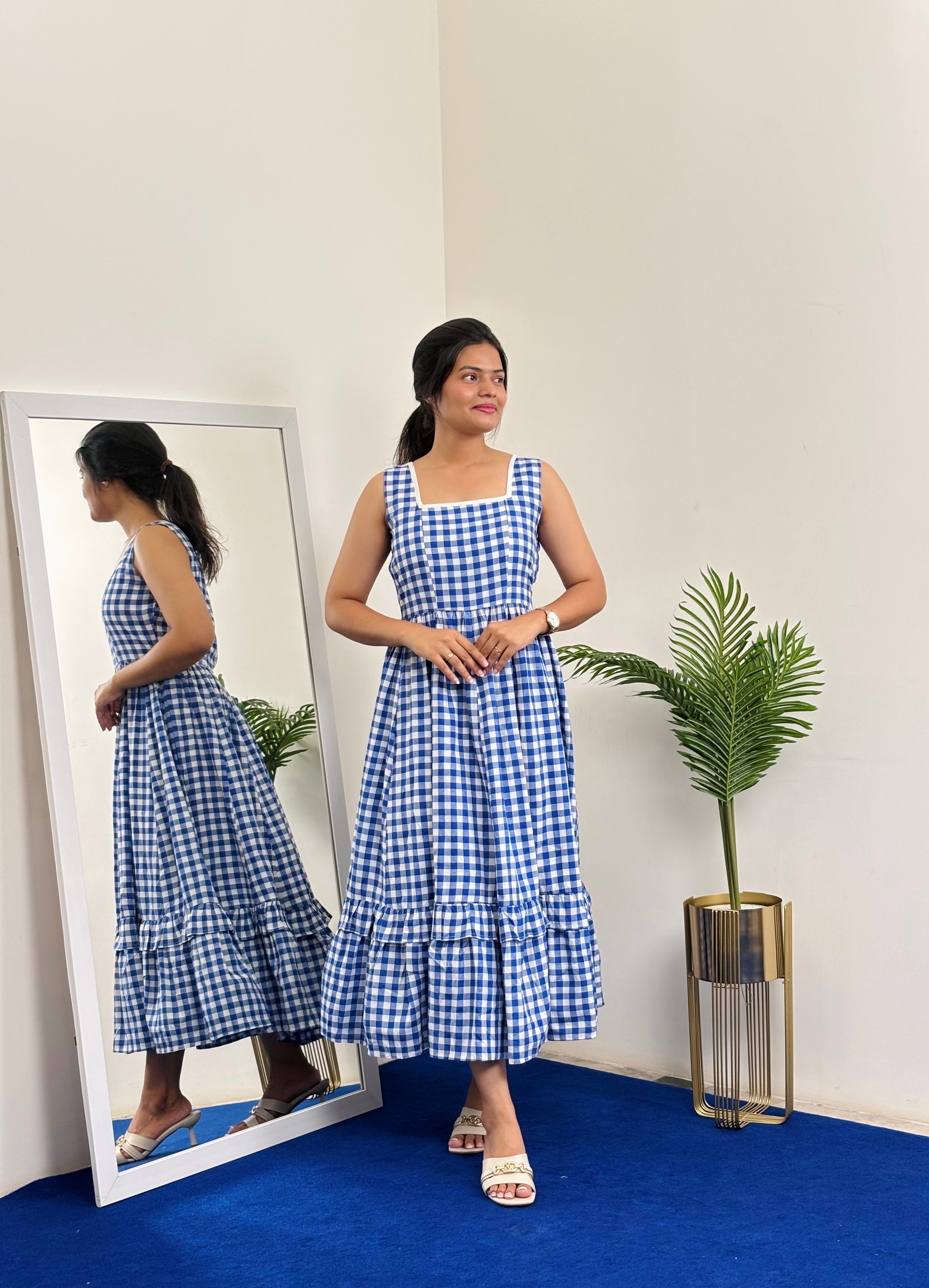 Sleeveless Checked Dress (Blue)